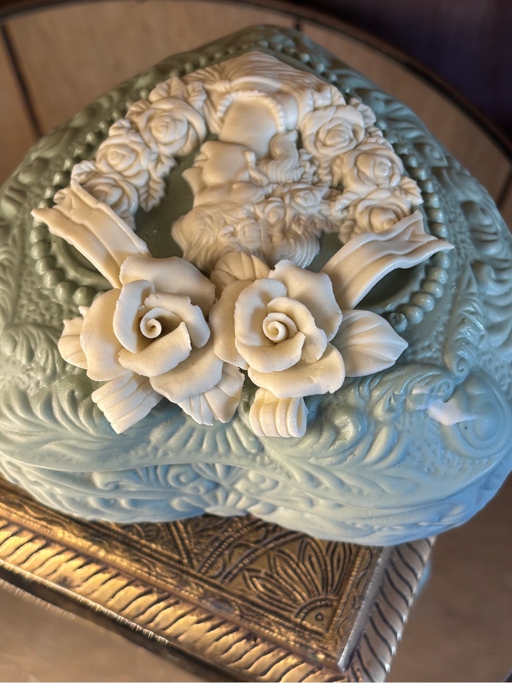 Heart-Shaped Decorative Trinket Box with Cameo Detail - Pale Aqua - Picture 14 of 16